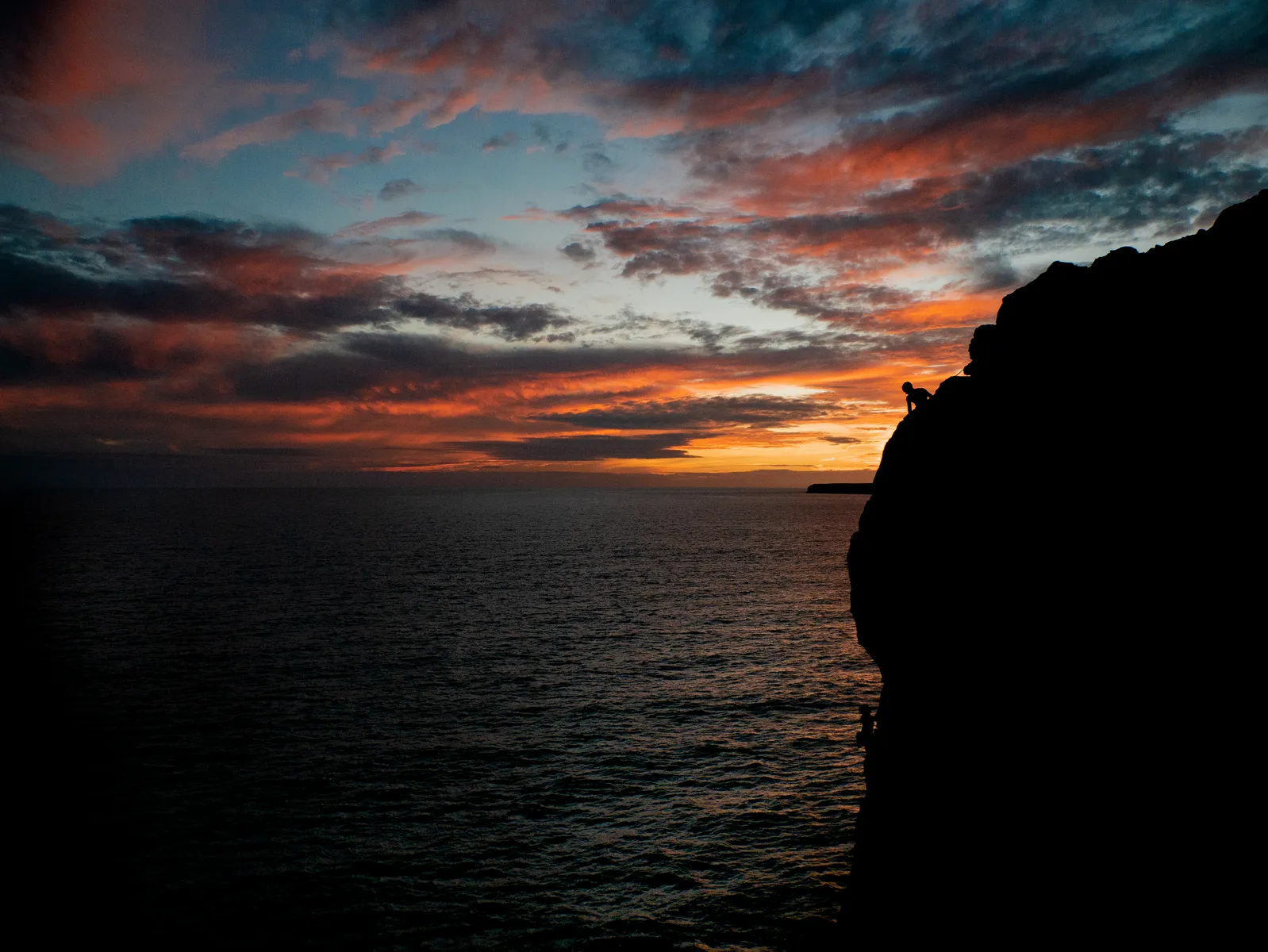 Blue Sky - Pembrokeshire - Alex Everest & Claire Spouse - 2022